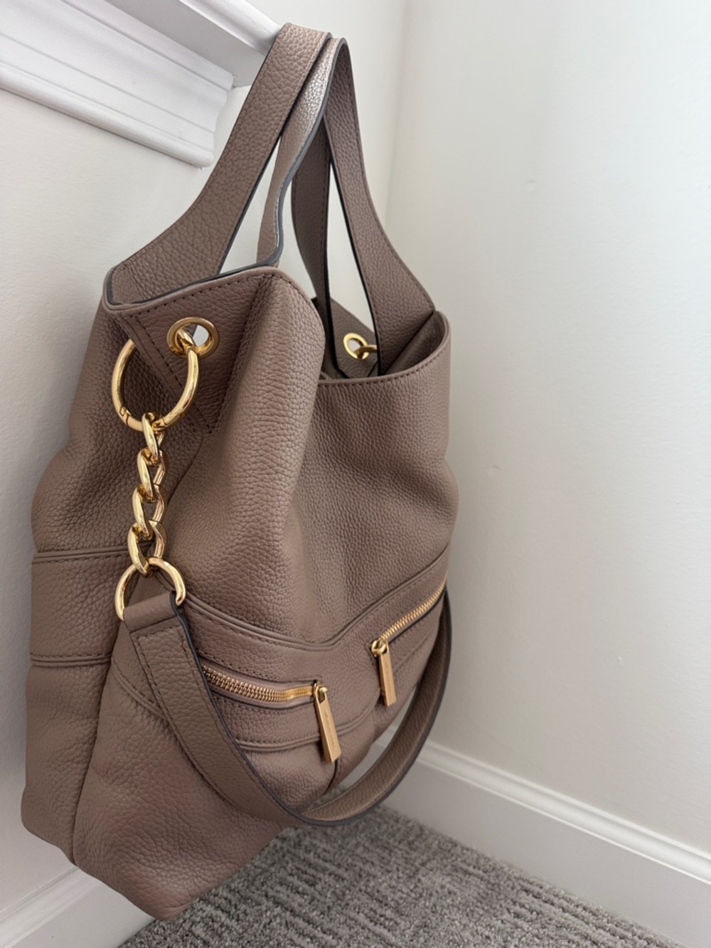 Michael Kors Jamesport Leather Shoulder Bag - Picture 2 of 9
